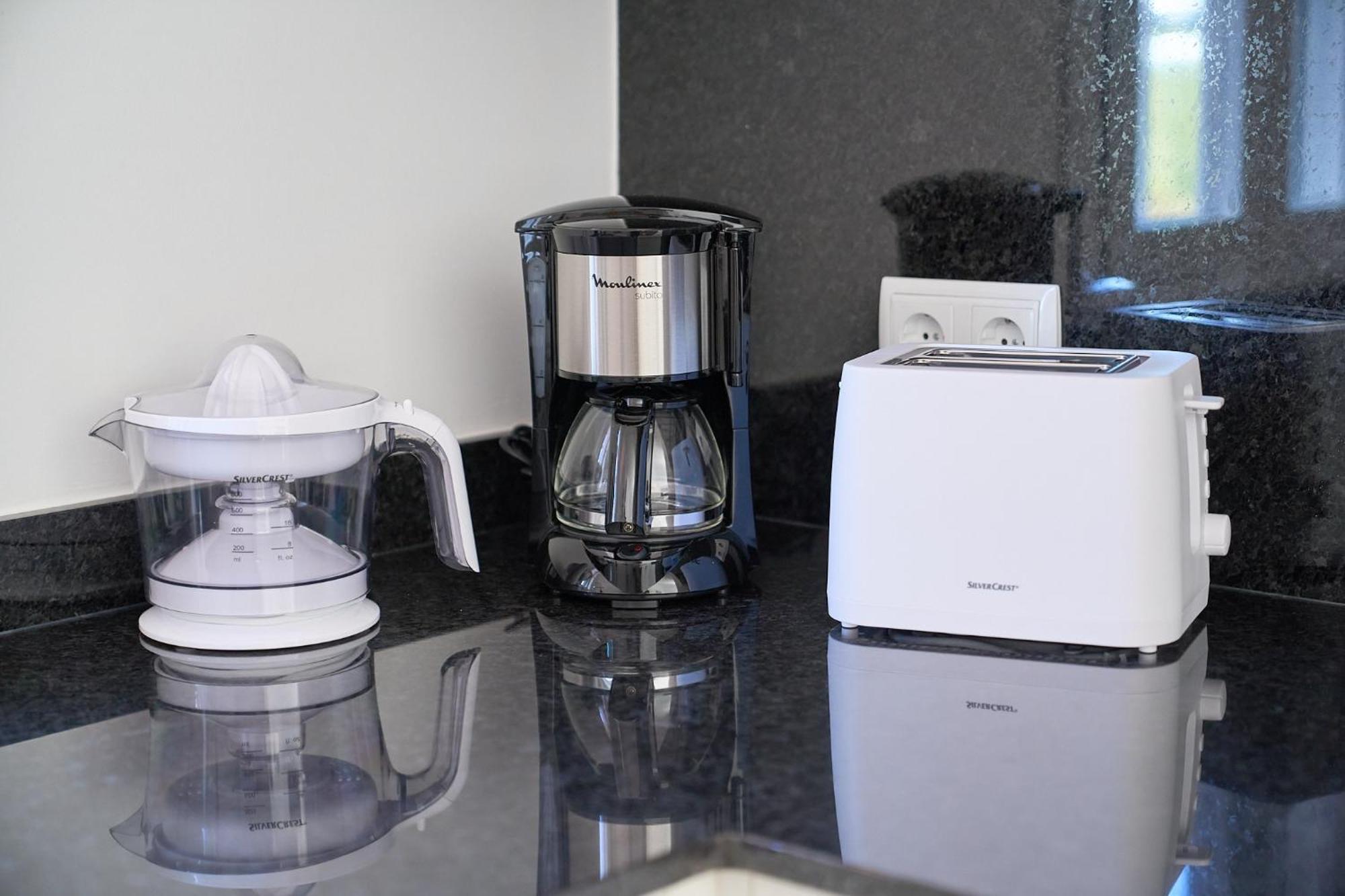 Apartamento Sanmartino Con Jacuzzi توي المظهر الخارجي الصورة