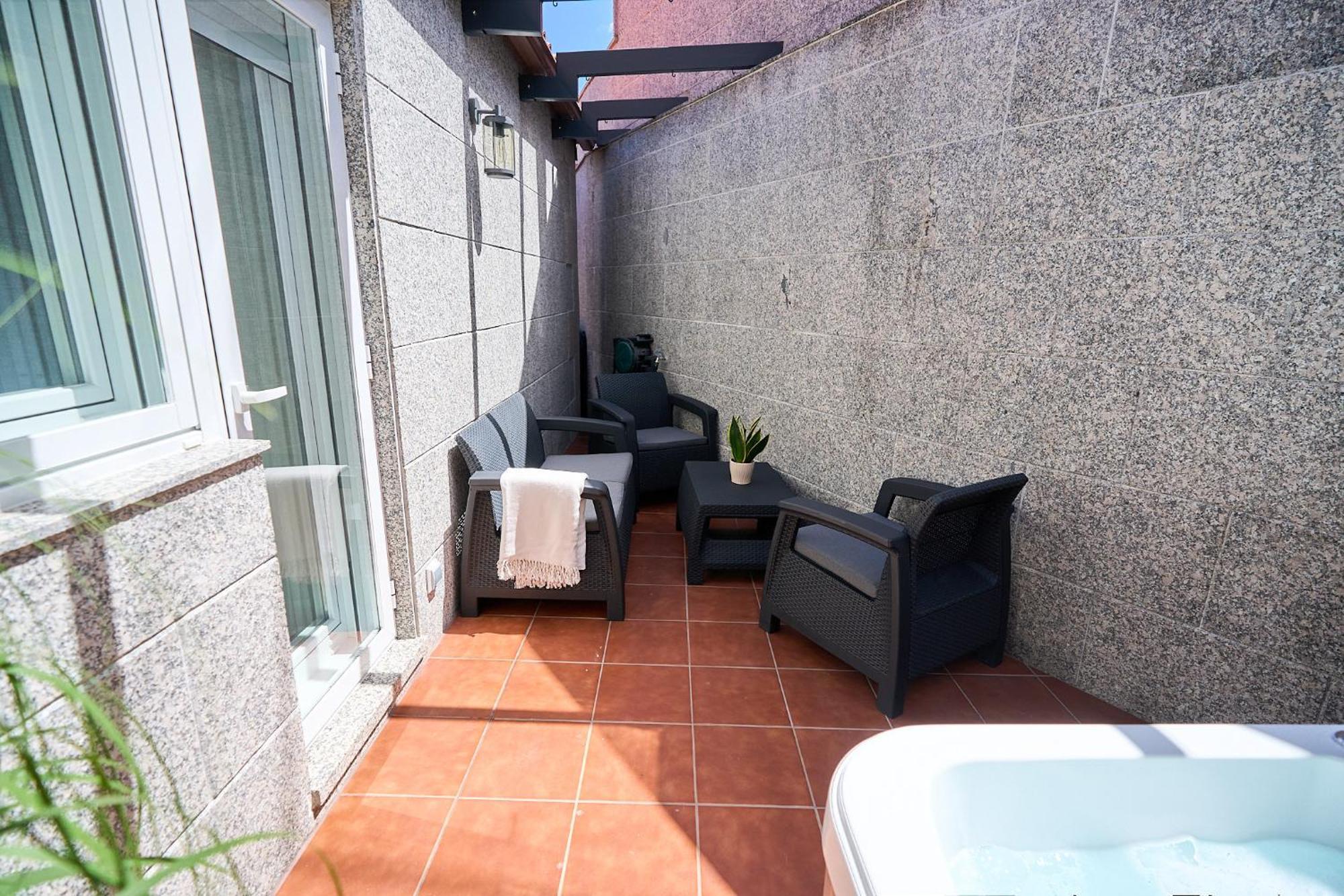 Apartamento Sanmartino Con Jacuzzi توي المظهر الخارجي الصورة